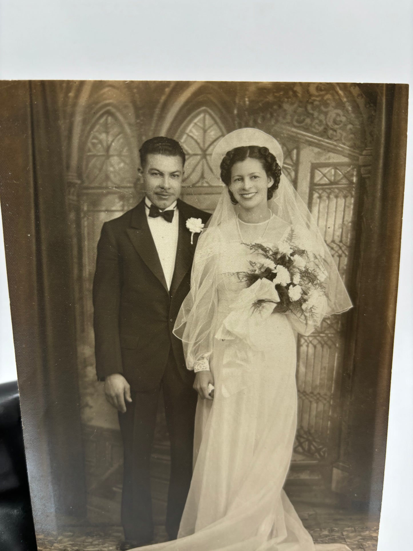 Early 1900s Bride & Groom